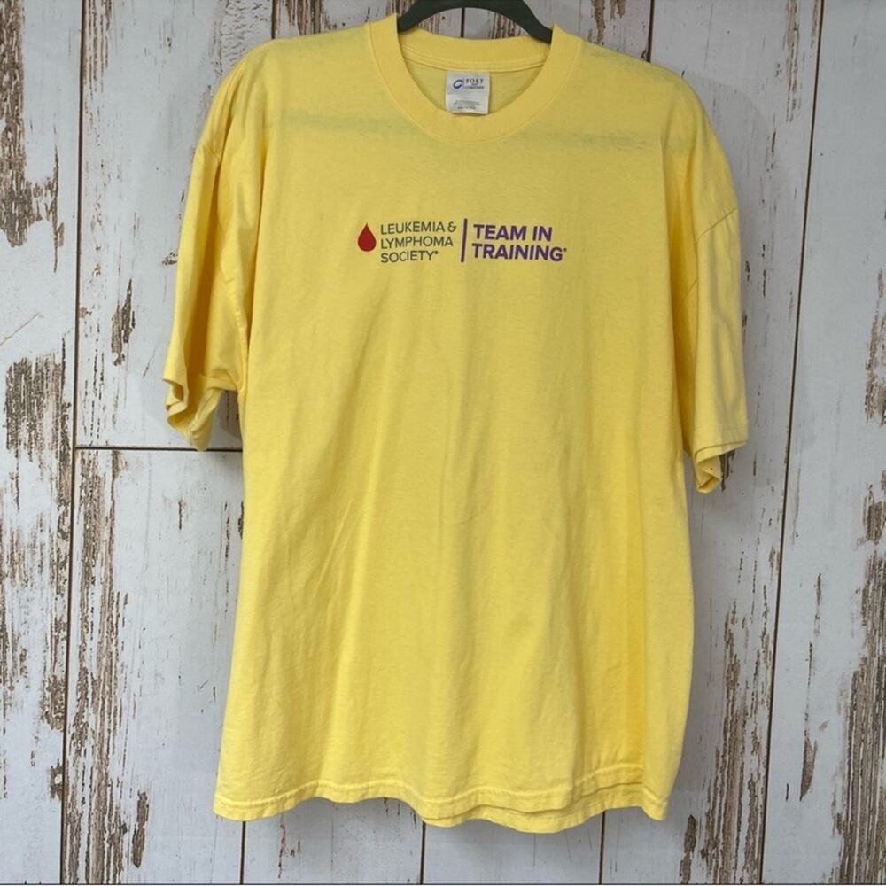 Team in Training, Port & Co. T-Shirt. Size XL. In excellent condition